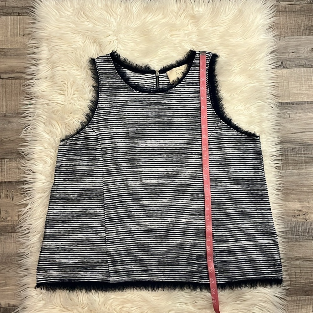 Anthropologie Vanessa Virginia Indira eyelash fringe top L - Picture 8 of 9
